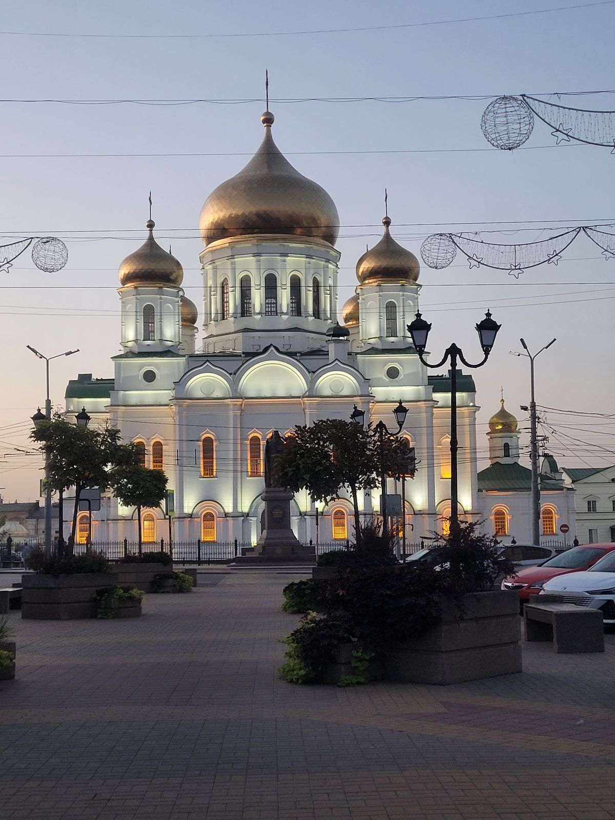 Ростов-на-Дону - Южная столица: дома в стиле классицизма и новостройки с видом на Дон